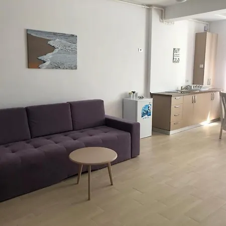 Apartel Lara Apartment *