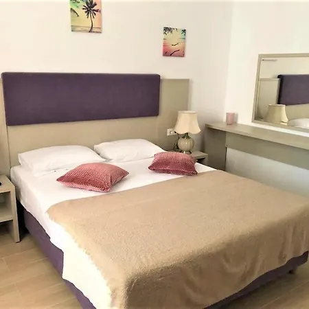 Apartel Lara Appartement Năvodari
